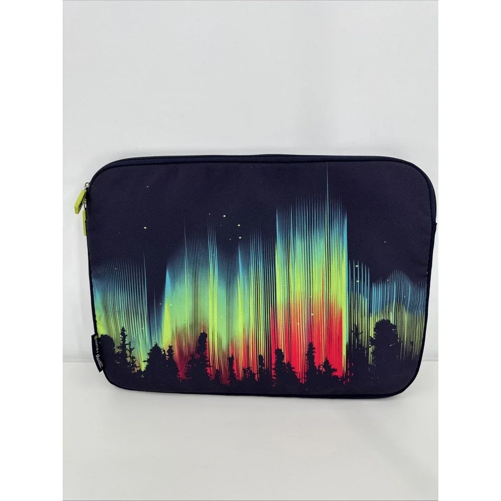 Griffin & Threadless Electric Sky Aurora Borealis Laptop Sleeve NEW Large 16